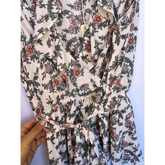 Max Studio Women’s Floral V-Neck Ruffle Sleeveless Surplice Top Tie Blouse M NWT - Picture 6 of 15